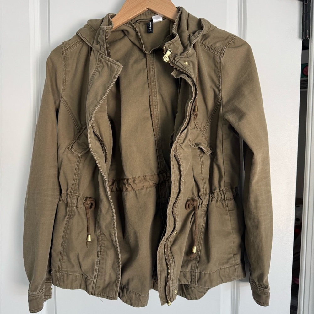 EUC. Size 8 Divided Women’s Utility Jacket - Picture 5 of 16